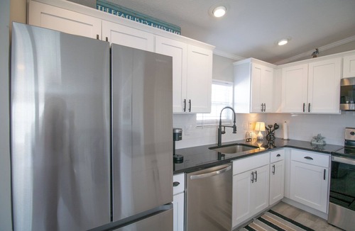 Fort Myers Beach House | Coastal Escape - 2 Bed, 2 Bath Close to the Beach