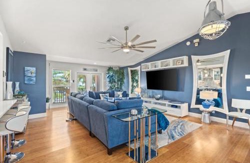 Saint James City House | Coastal Escape