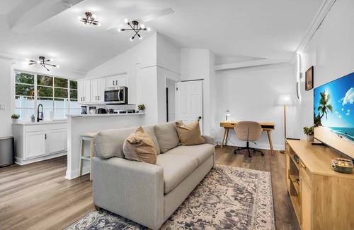 River District Cottage | Coastal Luxury 7mi to Anna Maria Private Cottage