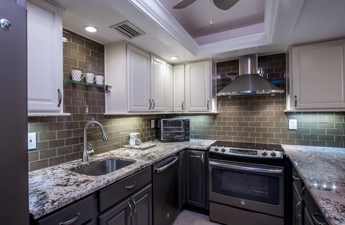 Iona Condo | Coco's Beach House @ Quail Run Condos