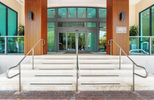 Coconut Grove Condo | Coconut Grove: Bayview unit. Parking Included