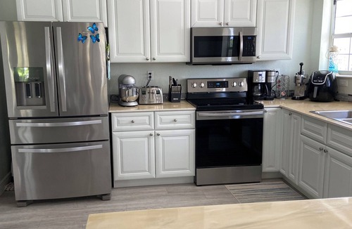 Summerland Key House | Come relax at Sandy Bottom Beach Cottage!