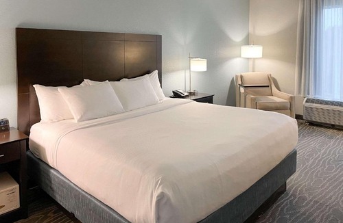 Melbourne Hotel | Comfort Inn & Suites Melbourne-Viera