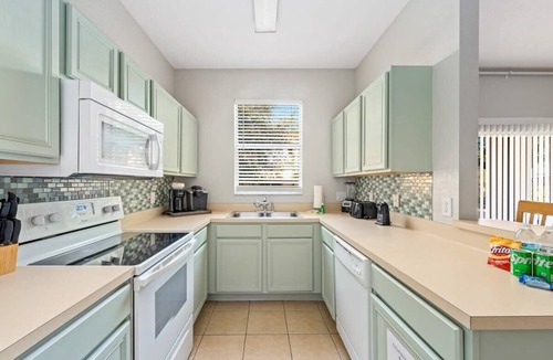 Regal Palms House | Comfortable 3BR townhouse w/pvt patio