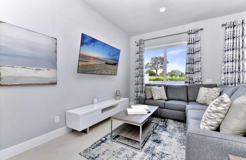 Reunion Hotel | Comfy Condo Retreat near Disney with Resort & Waterpark Access - B45-137