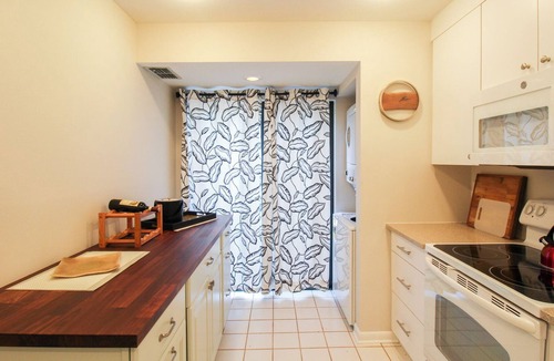 Vamo Condo | Community Pool & Tennis, Near Siesta Key Beach, Pelican Cove, Summer Place