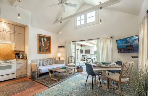 The Meadows House | Conch Republic Retreat - Located in The Meadows
