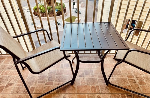 Tampa Condo | Condo On Tampa Bay Waterfront near Airport and Raymond James Stadium