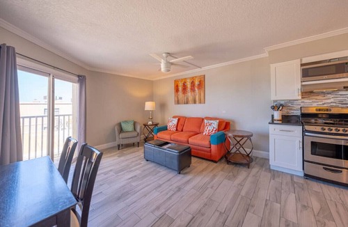 Belleair Beach Condo | Condo On The Beach - Ocean Side View Balcony