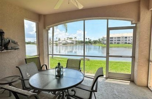Tropical Cove Condo | Coral Cottage at Lexington CC Lake Village