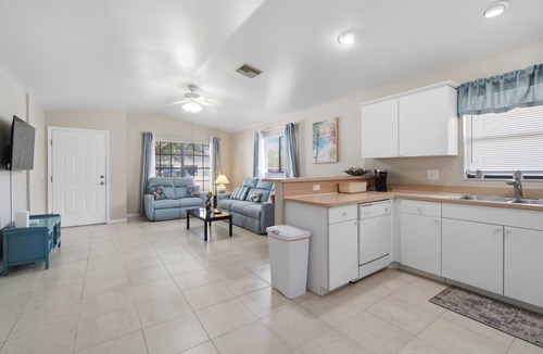 Cape Coral House | Coral Cottage