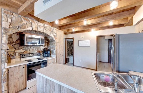 Southgate Cottage | Cottage on Gardenia - Pinecraft