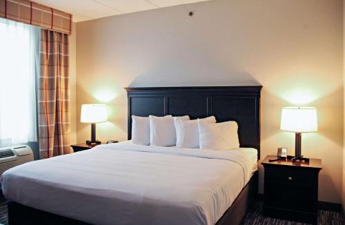 Pottsville Hotel | Country Inn & Suites by Radisson, Frackville (Pottsville), PA