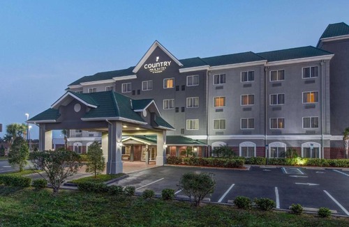 Pinellas Park Hotel | Country Inn & Suites by Radisson, St Petersburg - Clearwater, FL