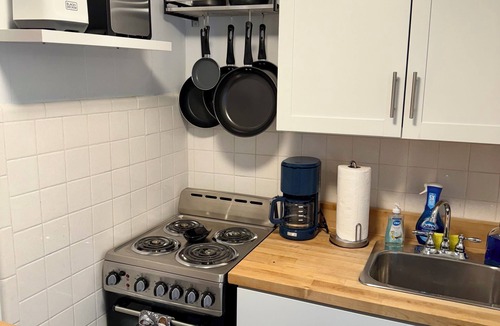 Brigantine Condo | Cozy 1-bedroom condo with WiFi, AC, Beach tags in beautiful Brigantine Beach