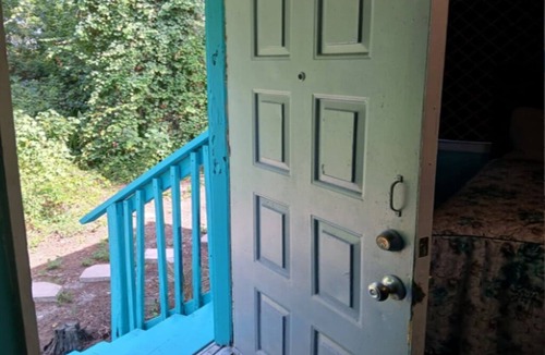 Fort Myers Apartment | Cozy 1BR Fort Myers Getaway – Minutes to Downtown!
