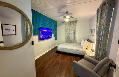 Cypress Gardens Apartment | Cozy 1BR Just 2 Miles from LEGOLAND
