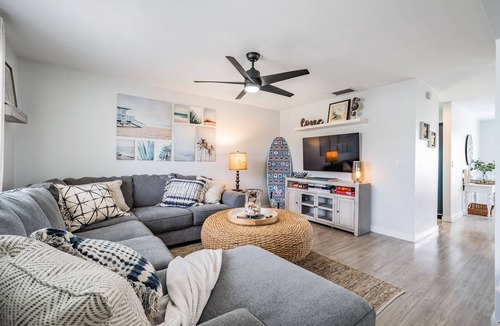 Indian Rocks Beach Condo | Cozy 2 Bedroom Beach Retreat Minutes from the Sandy Shores of Indian Rocks Beach