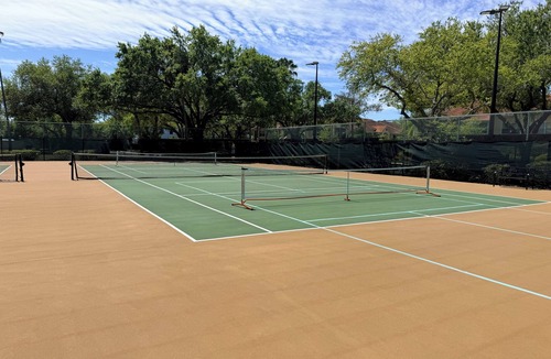 Villas Condo | Cozy 2-bedroom/2 bath Condo in beautiful Ft Myers Florida. Many amenities!