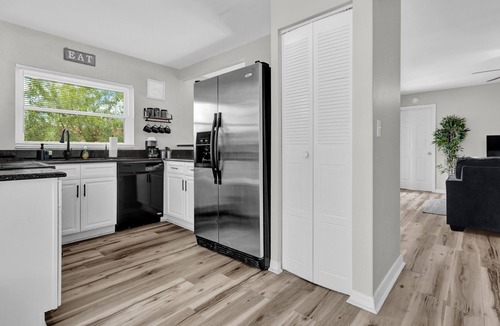 Poinciana House | Cozy 2-bedroom Townhouse 35 mins to Disney Parks!