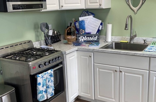 Seaside Heights Cottage | Cozy 2-bedroom cottage, 300 yards to the beach; includes parking pass!