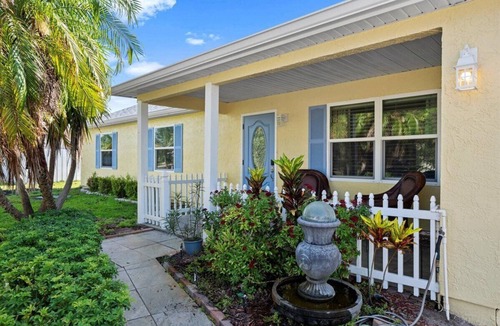Port Saint Lucie House | Cozy 3BR Retreat – Close to Beaches, Golf & Dining!