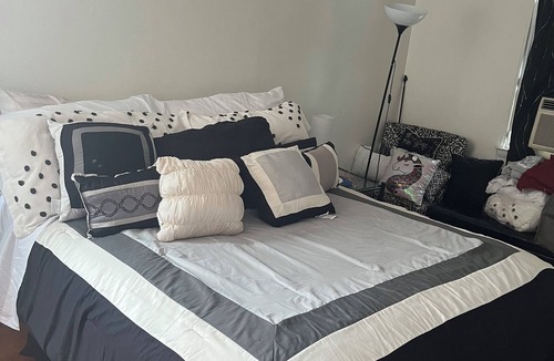 Yeadon Bed & Breakfast | Cozy bed and breakfast in Lansdowne