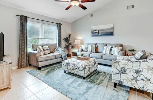 Palm Bay House | Cozy Blue Palm w/Game Room Centrally Located
