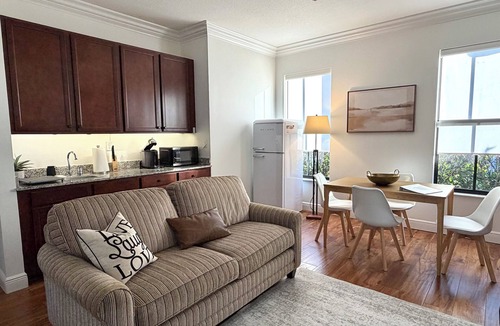 Ave Maria Apartment | Cozy Casita -Ave Maria Great Location Piscina-Gym