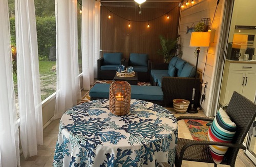 Fox Chase Cottage | Cozy Coastal Cottage with Pool and Tennis Courts - Sleeps 8
