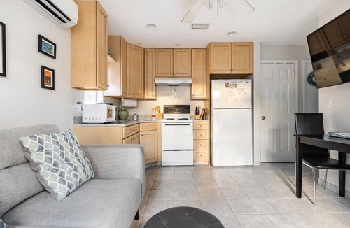 Goodland Apartment | Cozy Cottage Goodland Fl.