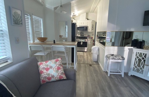 Kissimmee Cottage | Cozy Cottage Near Disney Pool, Hot Tub & Resort Amenities!