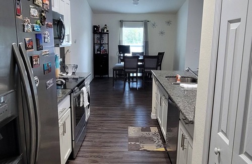 LaBelle House | Cozy crib to unwind and relax with the family