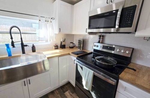 Fairview Shores House | Cozy home 5min to Park Ave and Downtown Orlando