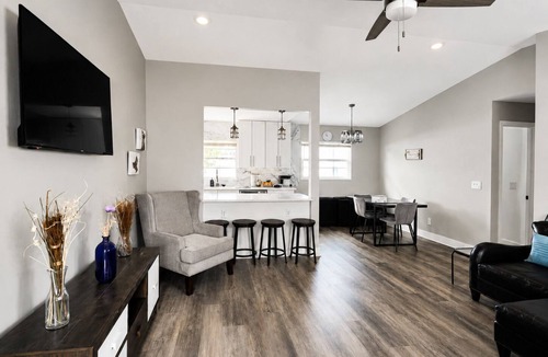 Citrus Park House | Cozy Home Near Airport, Beaches & Busch Gardens