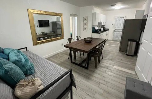 Little Haiti House | Cozy lovely 3 bedroom home - central loc MIA