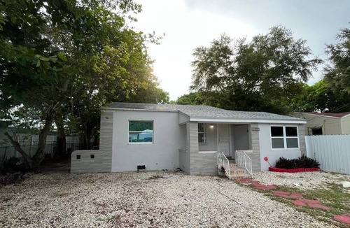 Little Haiti House | Cozy lovely 3 bedroom home - central loc MIA