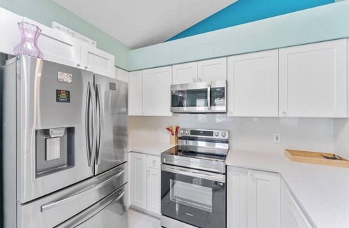 Traditions House | Cozy Quiet 3 BR 2 BA Near I-95!