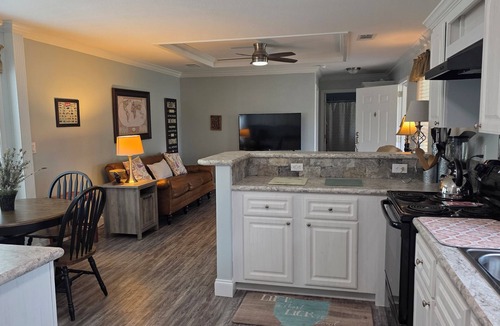 Okeechobee House | Cozy Retreat on Lake Okeechobee Rim Canal close to Brighton Casino