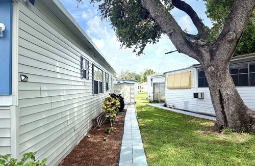 Florida North Atlantic Coast Apartment | Cozy Room w/Private Entry + Bathroom Near Beaches & PGA Mall & PGA National
