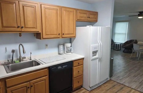Andover Condo | Cozy Rustic 2BR Retreat Near Park and Lakes