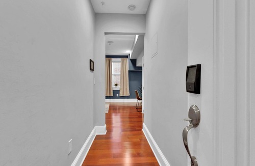 Old City Apartment | Cozy Studio| Old City | 1Bed | Independence Hall