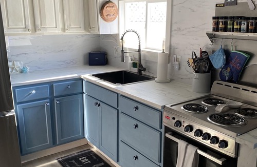 Mystic Island House | Cozy, Waterfront Cottage.Hot Tub! Avail Jul 28-Aug 1!