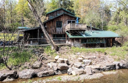 West Oneonta House | Creekside Retreat-only 4 min to All Star Village