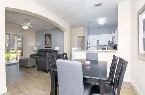 Tampa Condo | Crescent Palms - Near Brandon, Tampa, Riverview