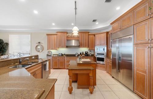 Bonita Springs House | Crystal Seashore, Gorgeous 4 Bed, 5 Bath Beachfront Family Pool House