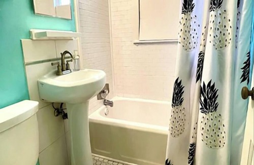 Gulfport Cottage | Cute Cottage In The Heart of Gulfport!