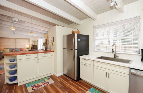Captiva House | Cute Florida Cottage in The Captiva Village - Captiva Hampton