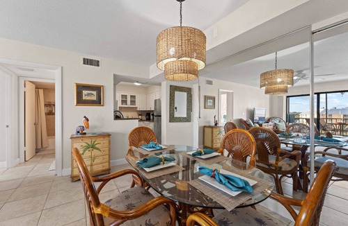 Siesta Key Apartment | Cute Siesta Key Condo Close To Beach Restaurants