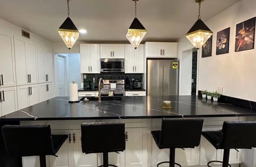 Lake Magdalene House | Cute Tampa House Near USF & Downtown